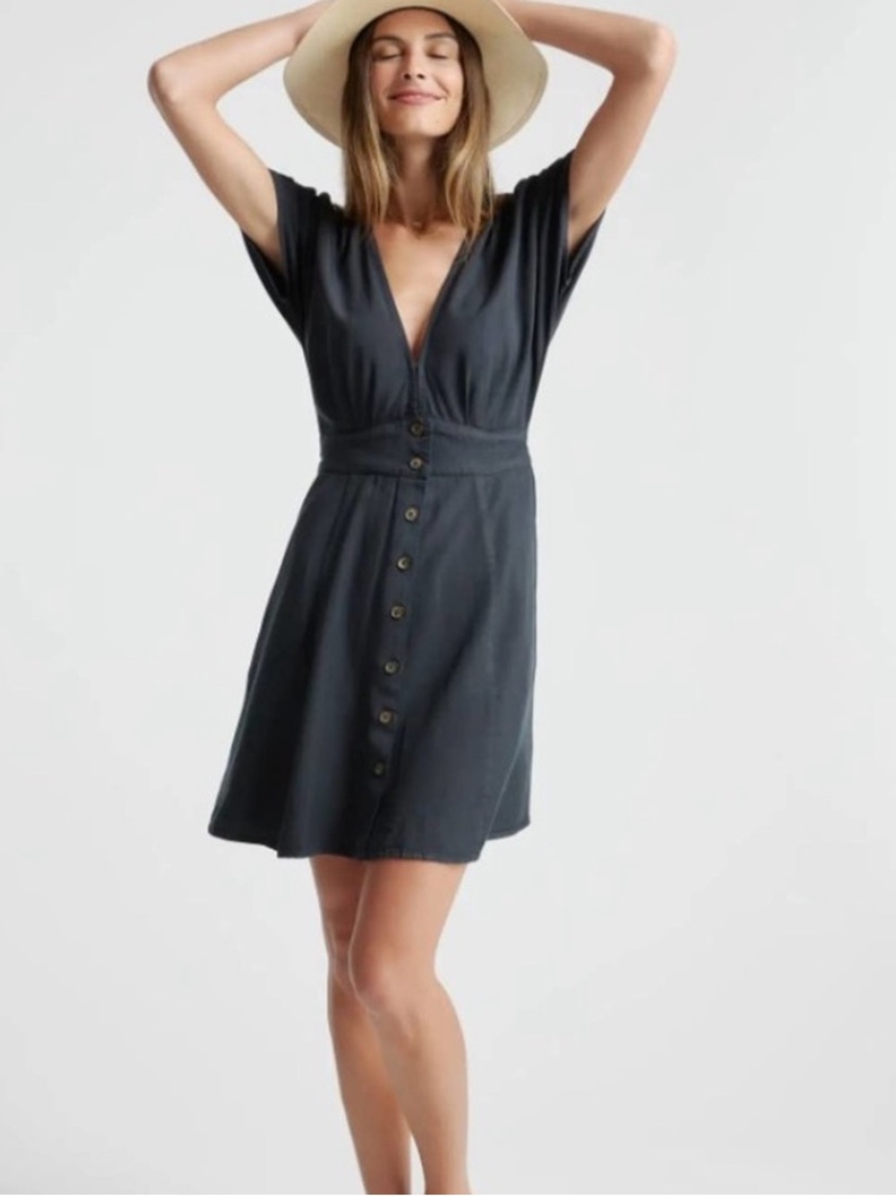 Quince Vintage Wash Tencel Button Front Dress Size XS Chic Boho Coastal Flowy